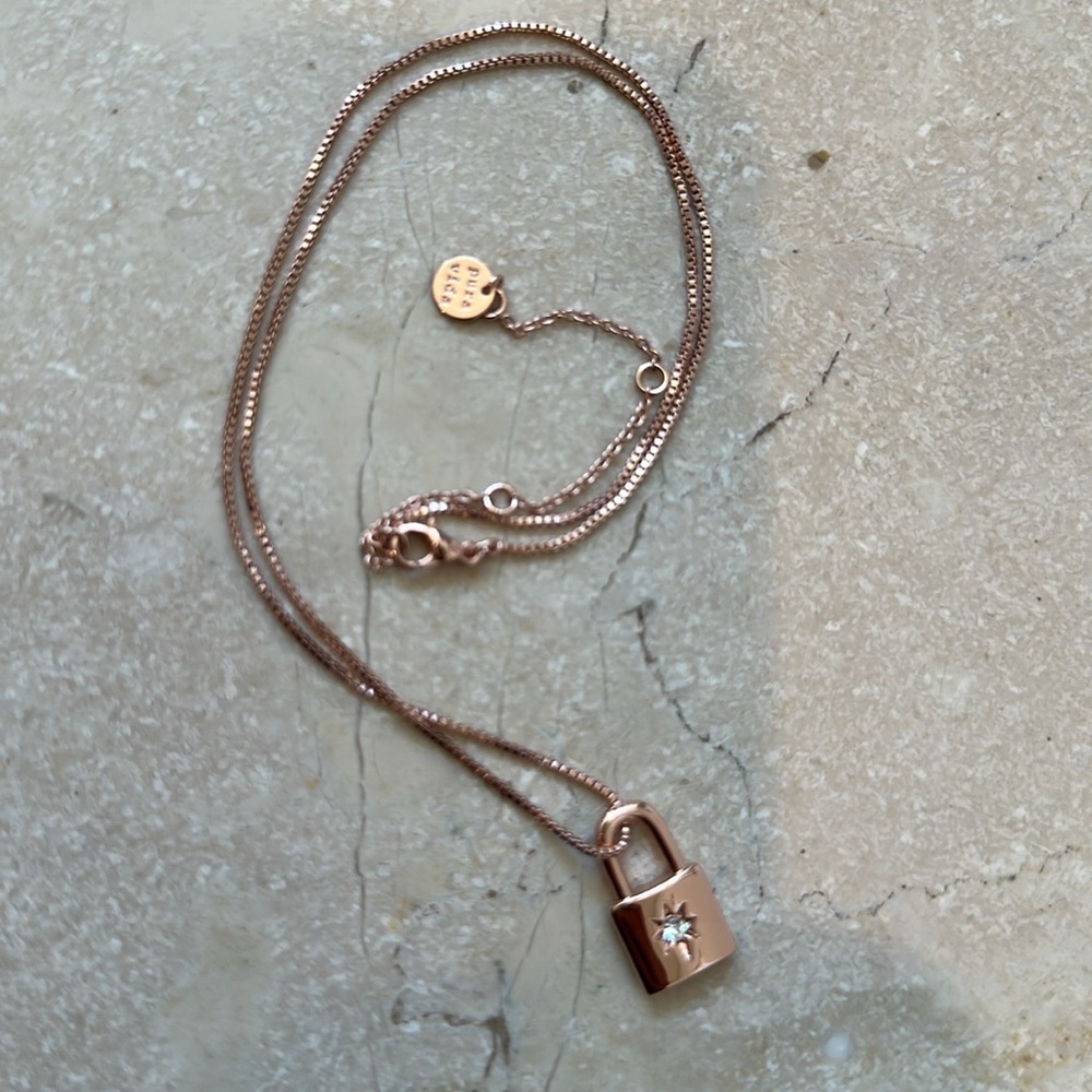 Pura Vida Rose Gold Lock Charm Necklace NWOT